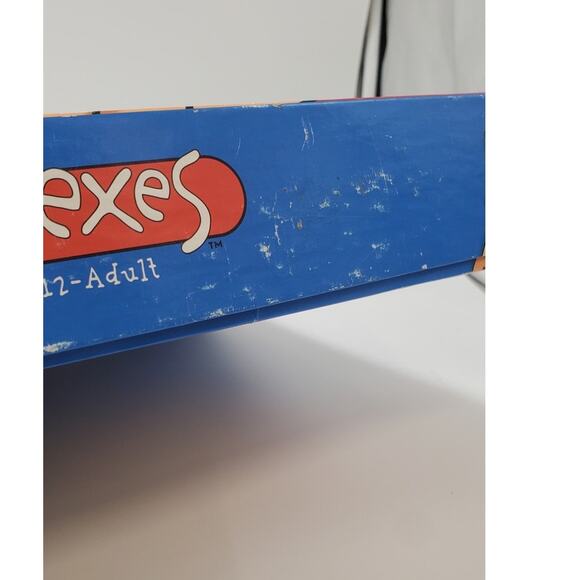 Vintage Battle of the Sexes, IQ Test Board Game 2003. PRE-OWNED, COMPLETE - Picture 8 of 9